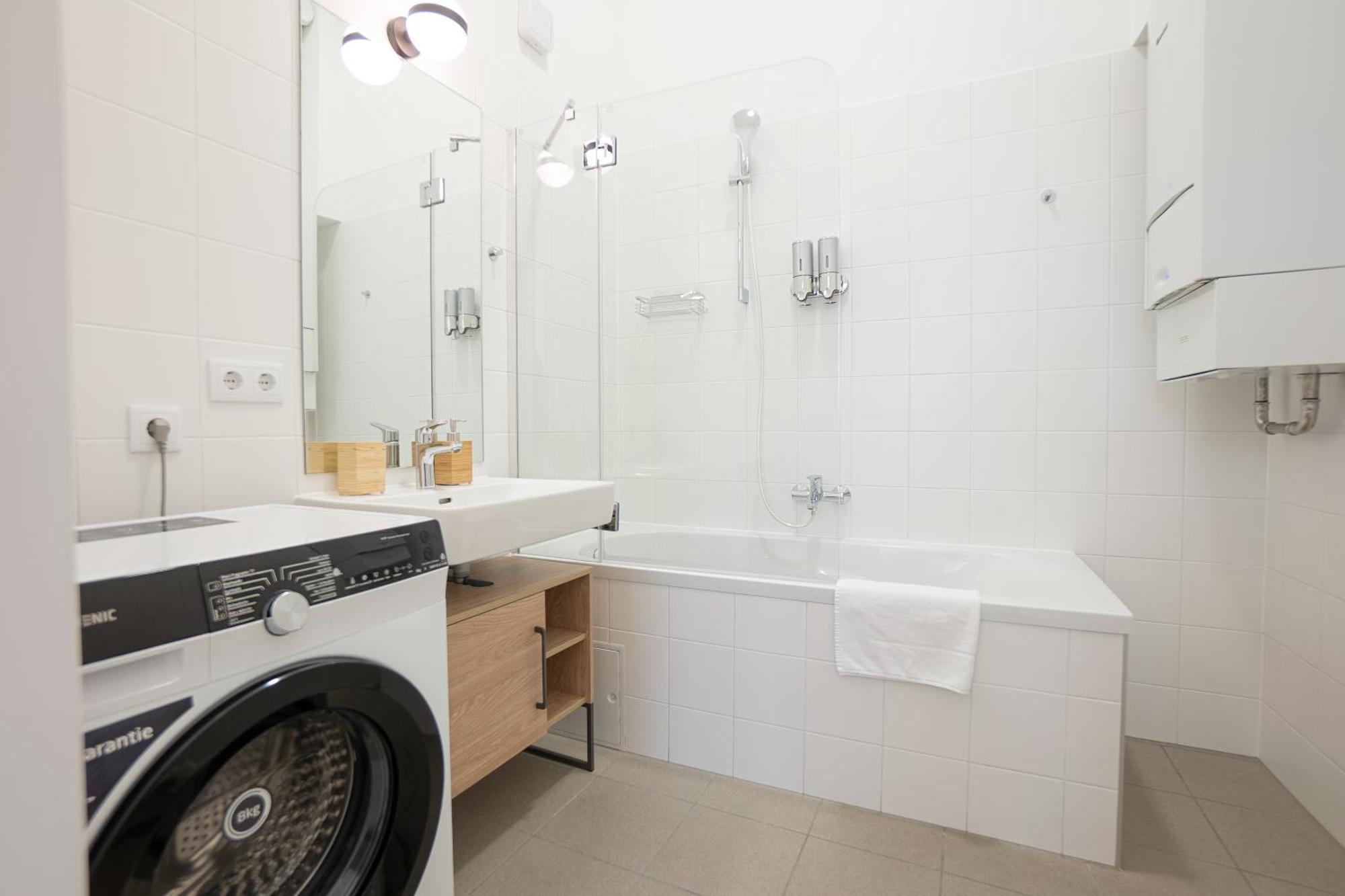 Vibrant 107 M2 Flat In The City Center 维也纳 外观 照片