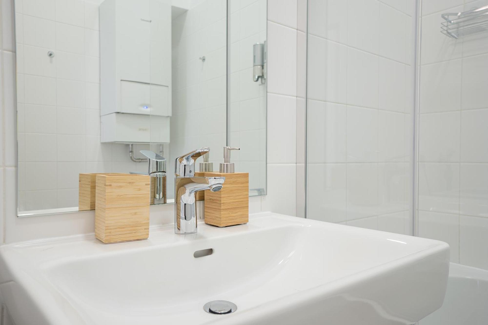 Vibrant 107 M2 Flat In The City Center 维也纳 外观 照片
